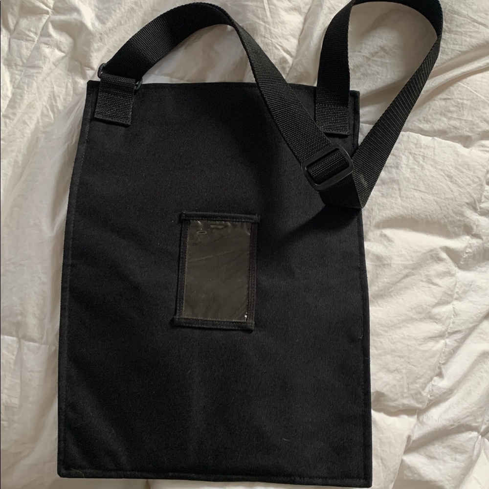 YAK PAK Brooklyn NY Black Slim Crossbody Bag - Picture 2 of 7